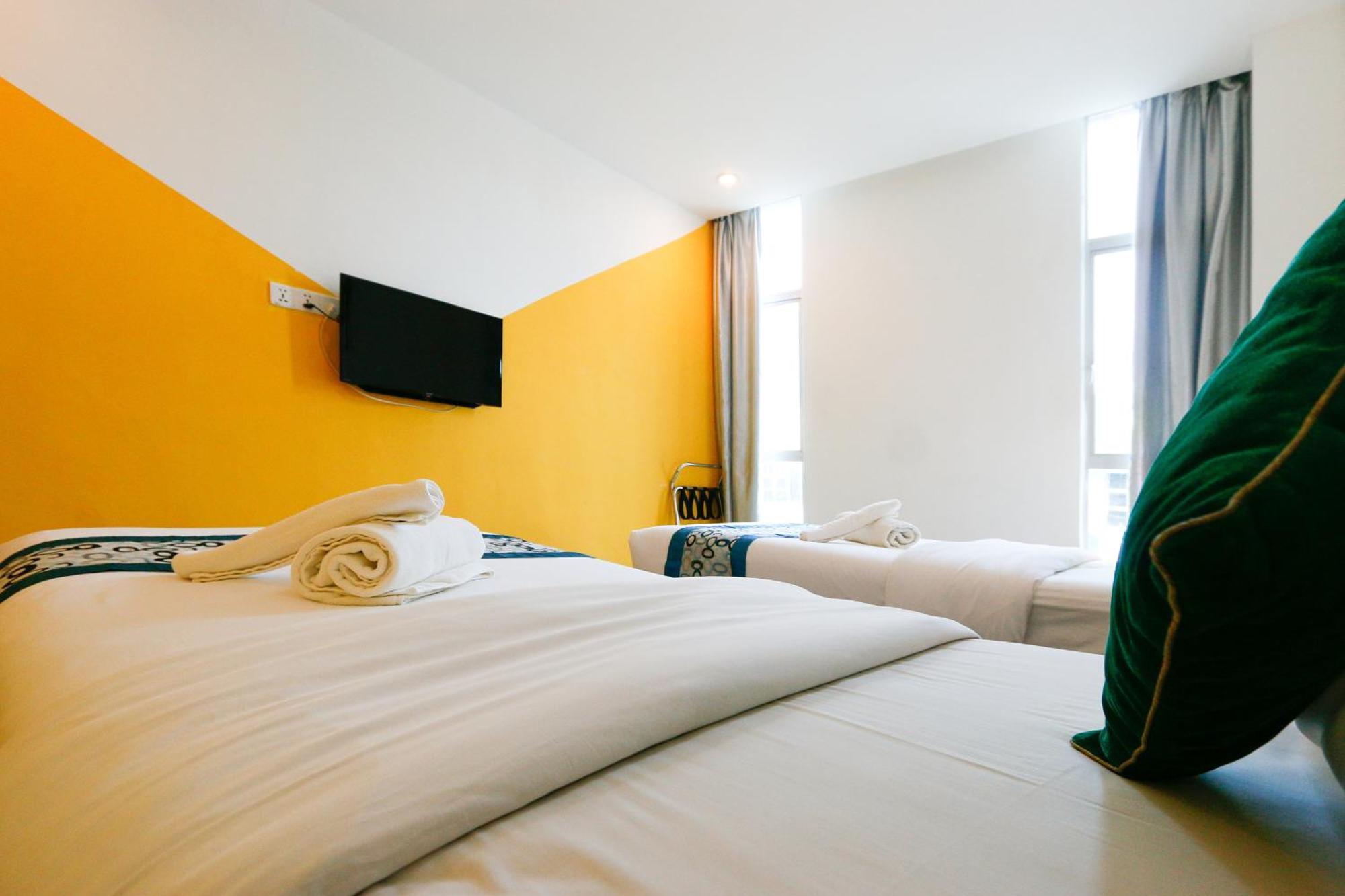 Golden Roof Hotel Ampang Ipoh Exterior photo